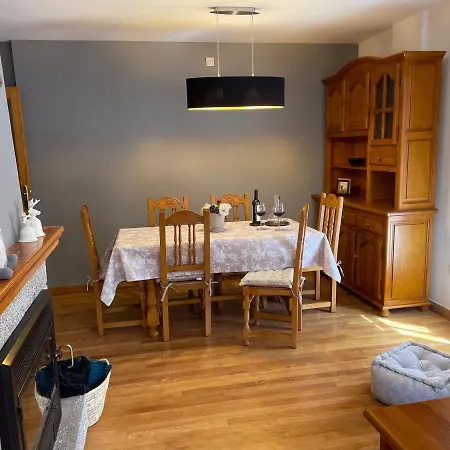 Apartamento El Tilo De Benas Benasque Exterior photo